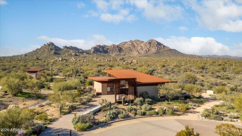 Granite Mountain Trailhead