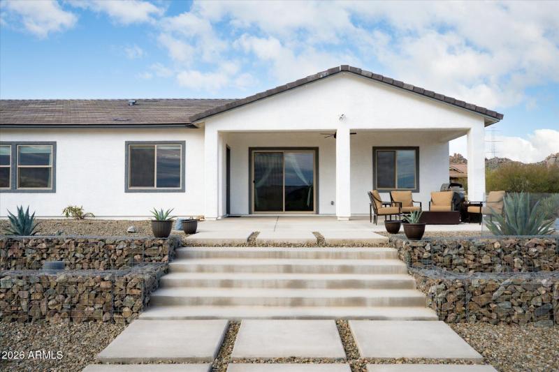 Custom Landscaping