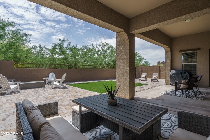 22) BACK PATIO