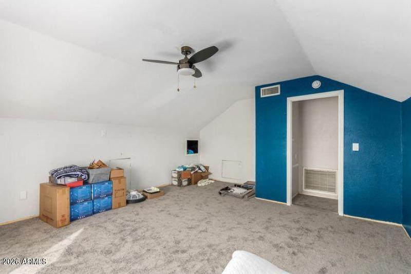 bedroom4