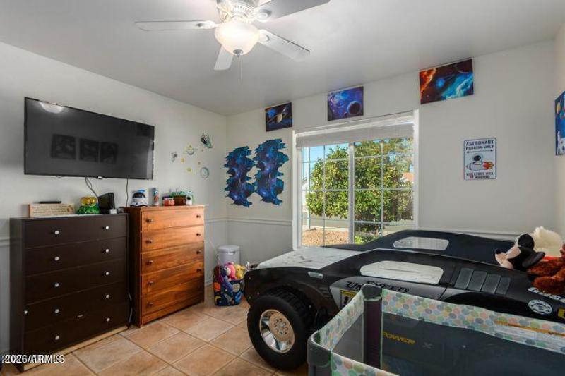 bedroom3