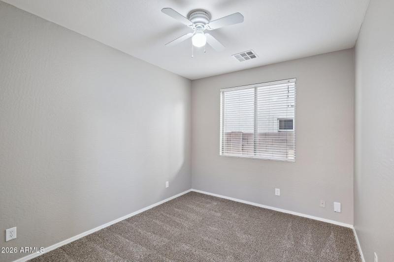 21-web-or-mls-15454-w-statler-cir