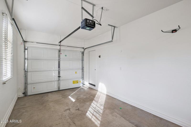 30-web-or-mls-15454-w-statler-cir