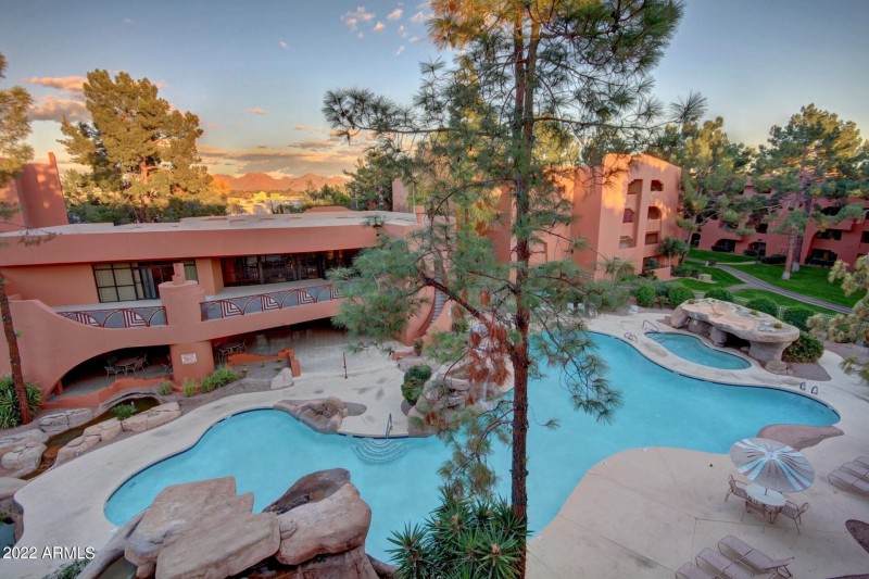 CLUBHOUSE AND POOL