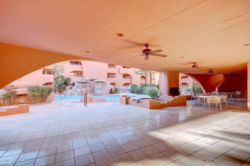 CLUBHOUSE PATIO