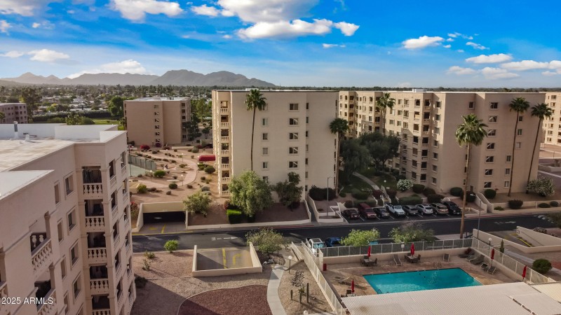 35-Scottsdale Shadows-ocupix-COMM