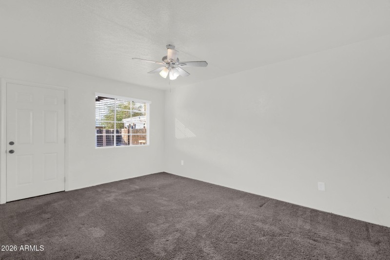 2nd bedroom