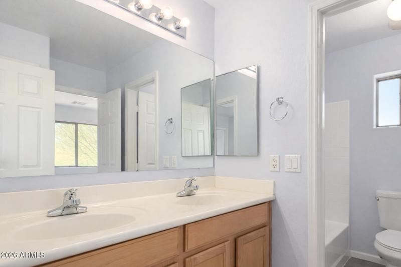 22134D49-BD84-4138-8709-13E2AF063B5A