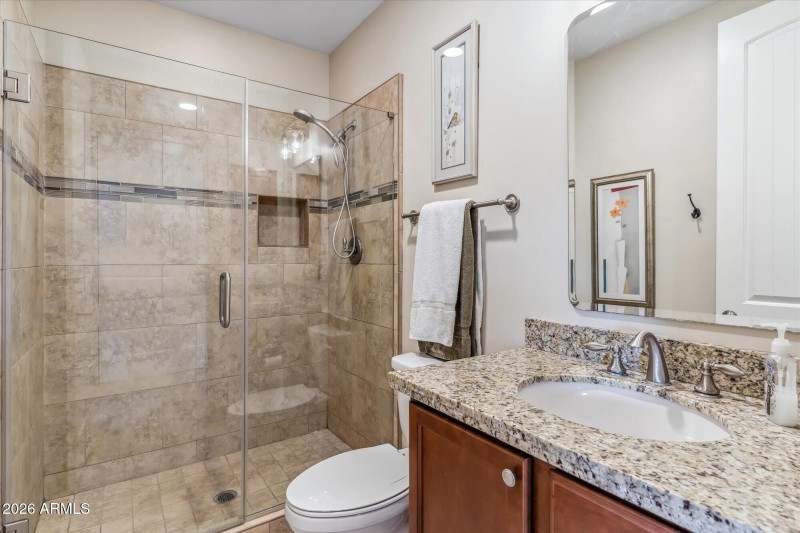 2nd Bathroom