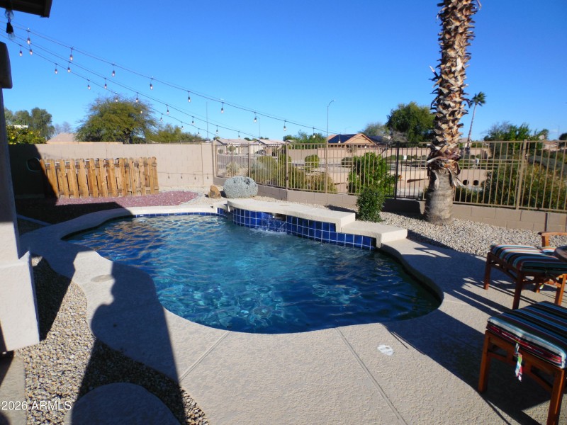pool 2