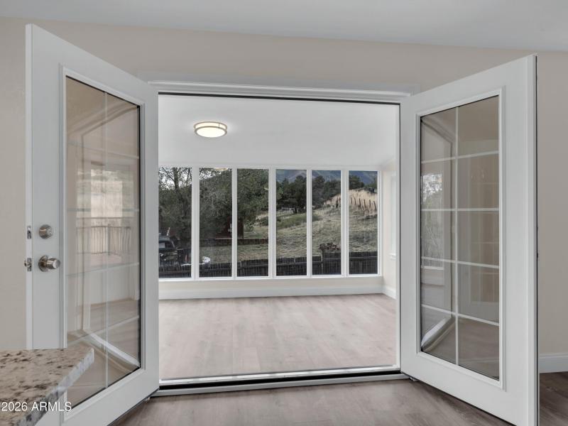 Entry to Sunroom