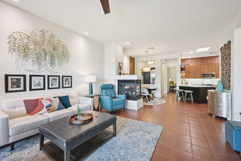 11-web-or-mls-N northstar Dr-S2701-011