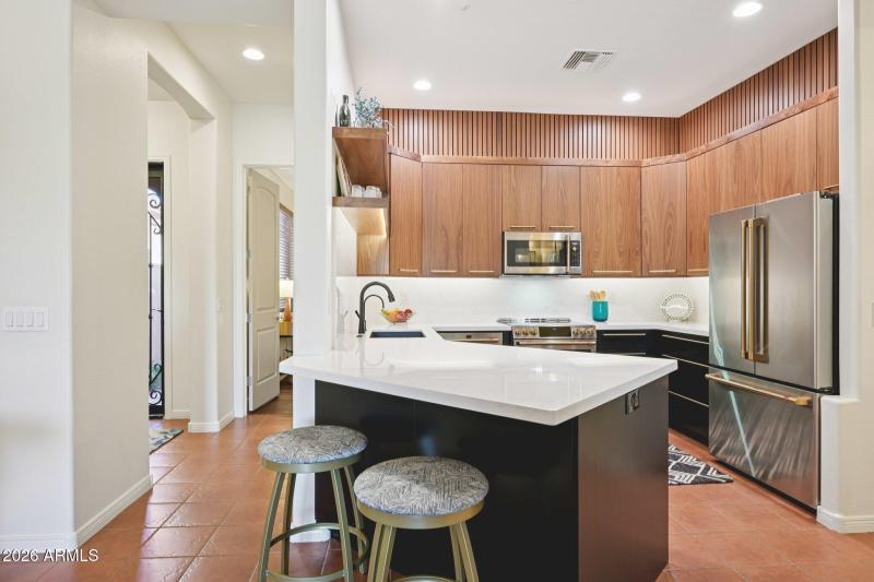 16-web-or-mls-N northstar Dr-S2701-016