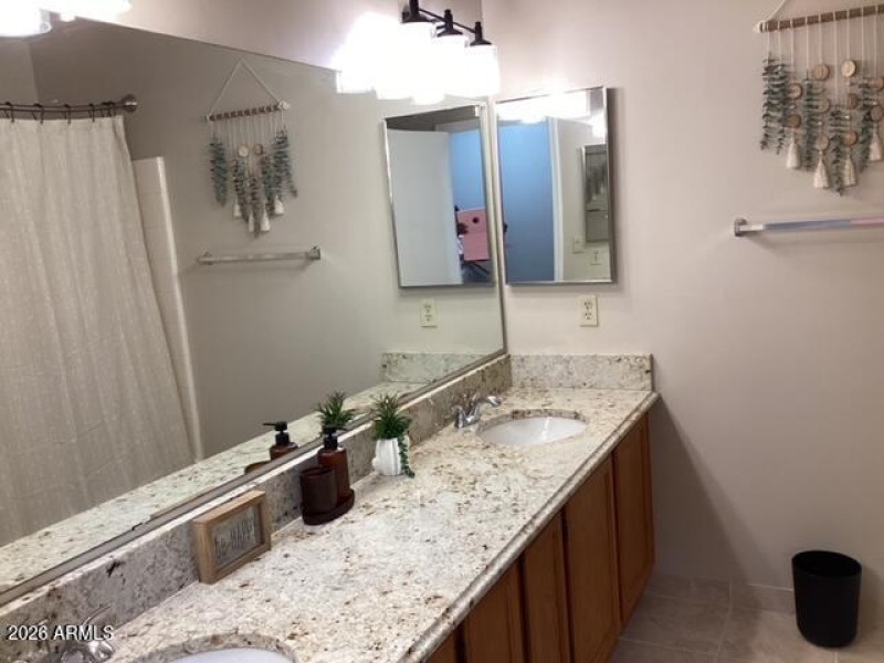 Hallway Bathroom-3
