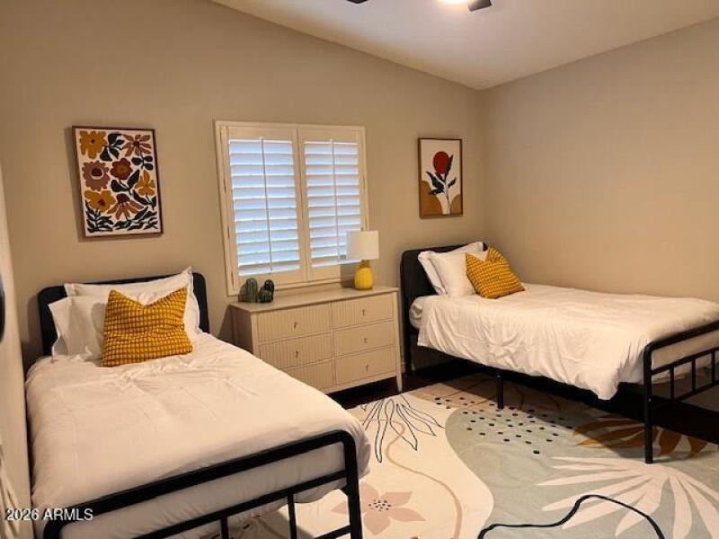 Twins Bedroom4