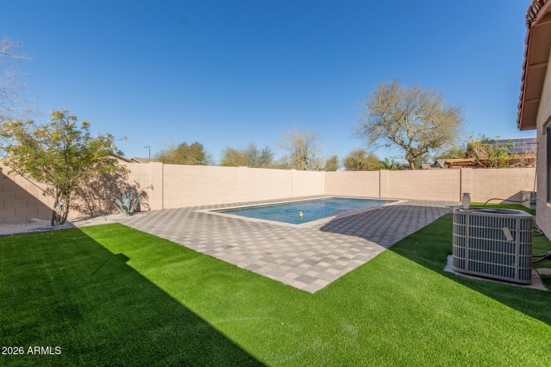 37 - Dove Hollow 5302