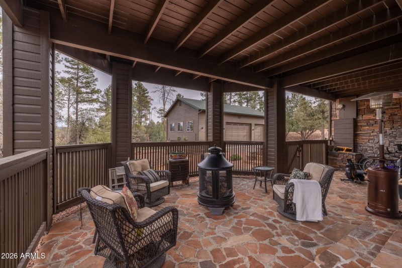 100-web-or-mls-128 Saddleback Trail, Sta