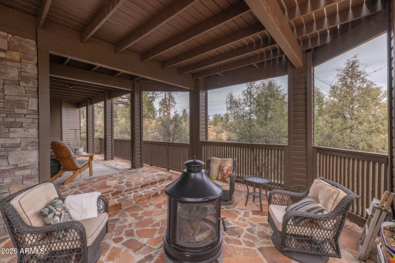 101-web-or-mls-128 Saddleback Trail, Sta