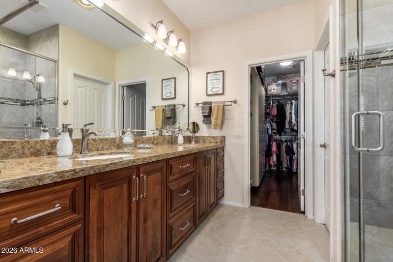 26 - Primary Bath