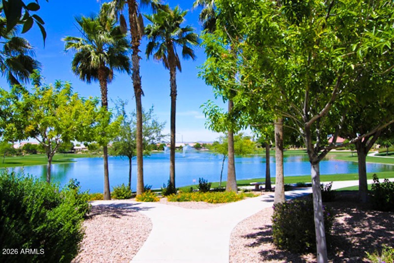 15 Miles and Miles of Walking Paths