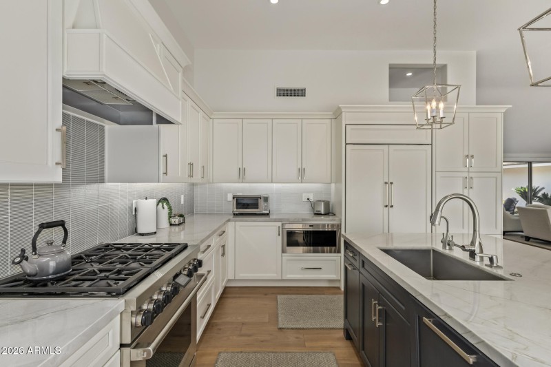 Kitchen 3