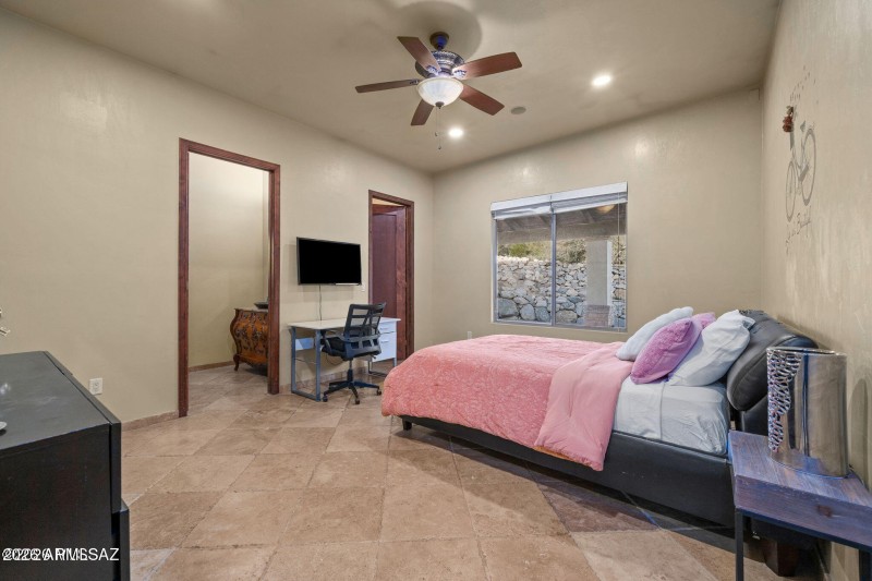 4496 N Via Bellas Catalinas