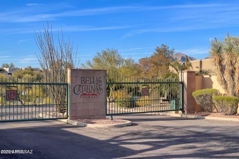 4496 N Via Bellas Catalinas