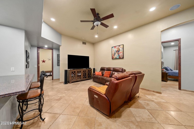 4496 N Via Bellas Catalinas