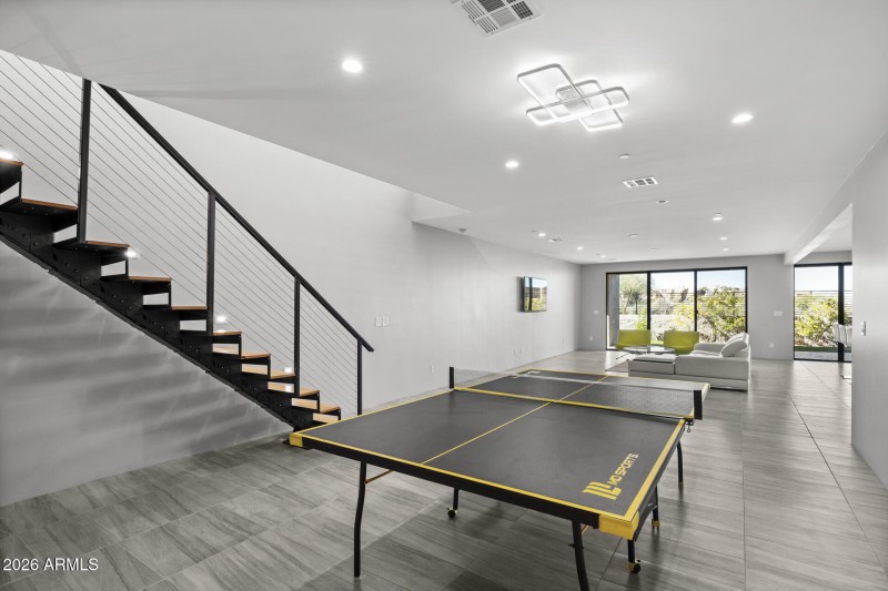 Flex Room