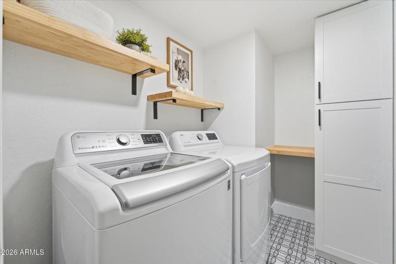 31-031-laundry