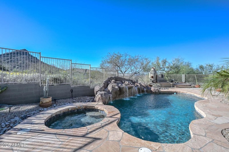 Backyard-Pool-Spa