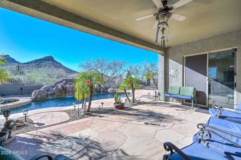 Covered Patio-Backyard