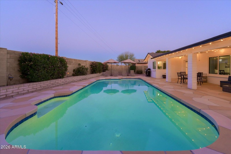 38-Pool