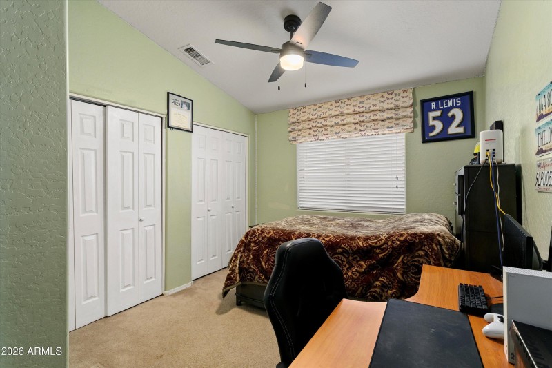18-13367 W Lisbon Ln