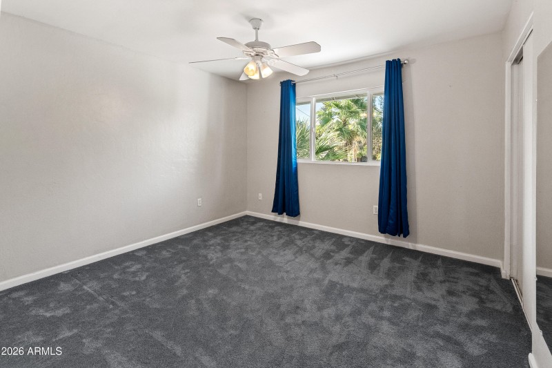 8464 N 7th Ave-31
