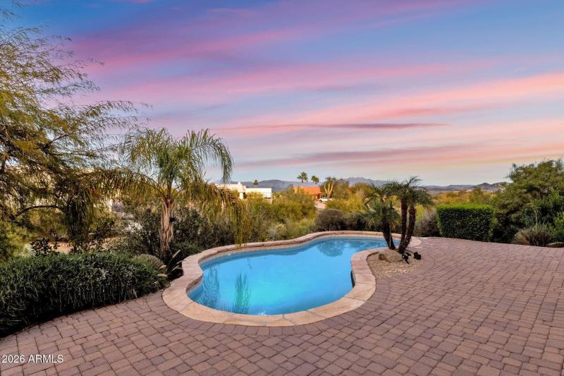 045_Poolside Patio II