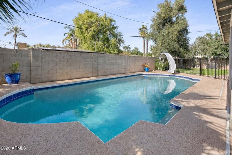 pool