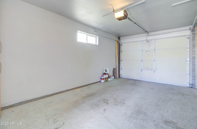 186 Kelly St-30