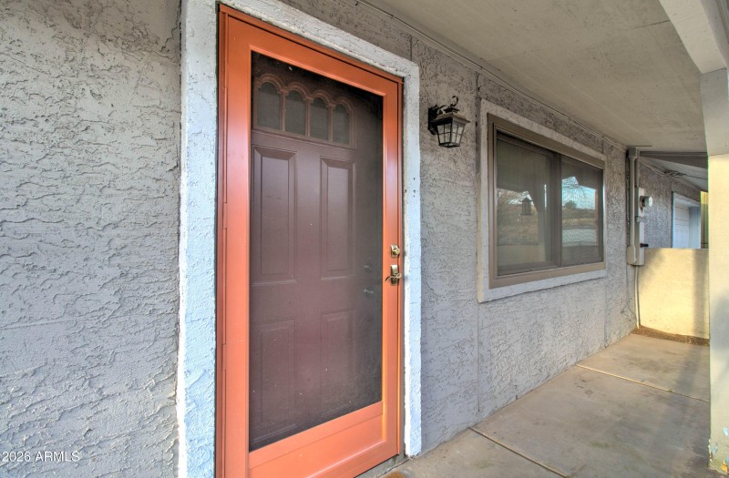 186 Kelly St ext-10