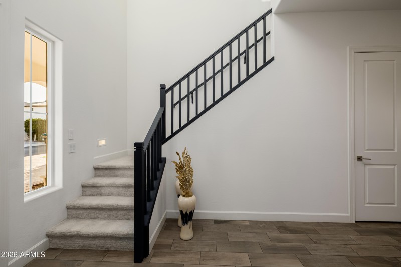 16 Gracemont