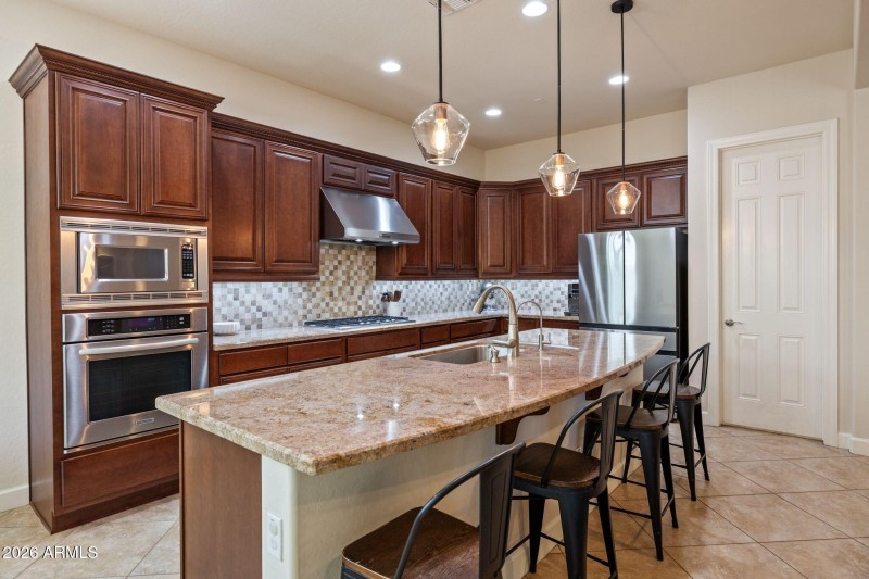 079-Kitchen