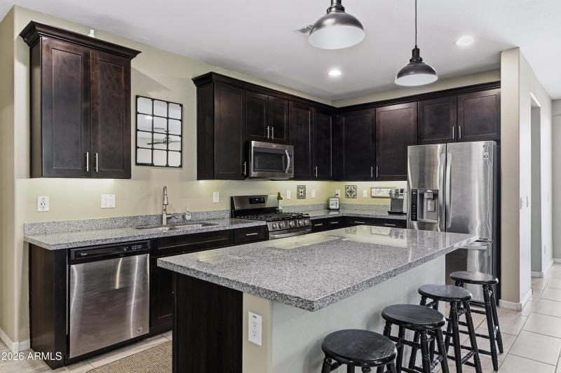 3710 E Branham Ln-10