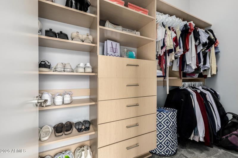3rd bedroom closet
