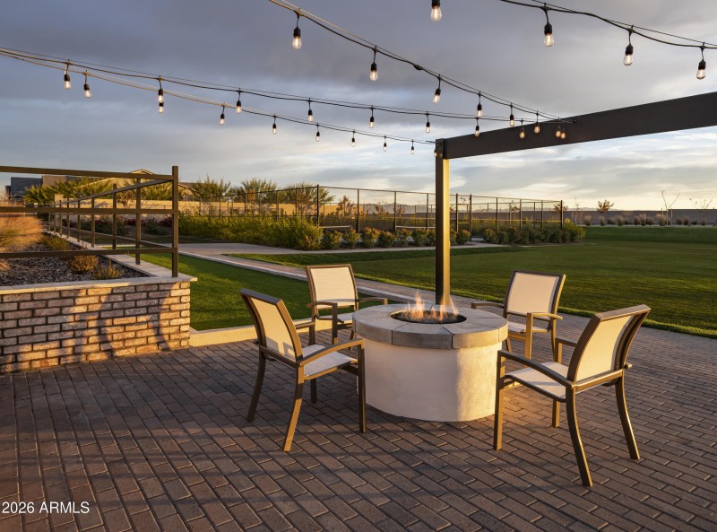 AZ_Preserve at San Tan_Amenities_Firepit