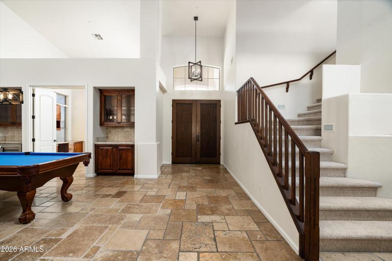 Entry Doors/Foyer