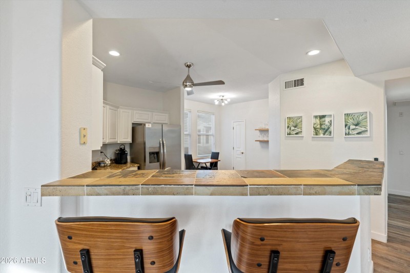 08-Kitchen
