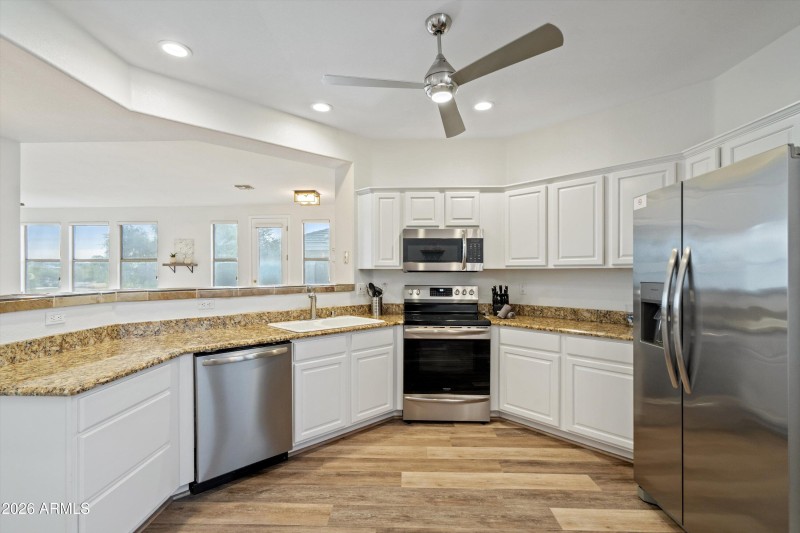 12-Kitchen