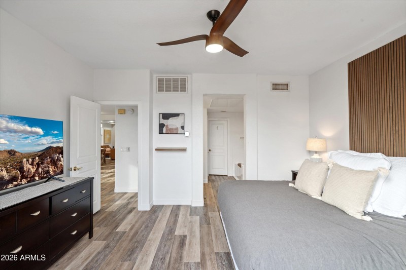 15-Primary Bedroom
