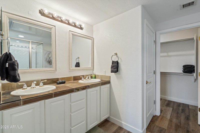 17-Primary Bathroom