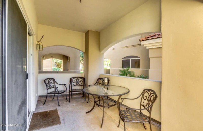 Cozy Spacious Patio